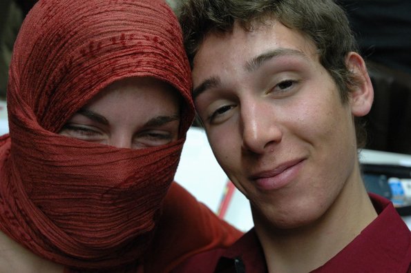 20050211_MoniteursJS_Portraits_MCarnal_0013