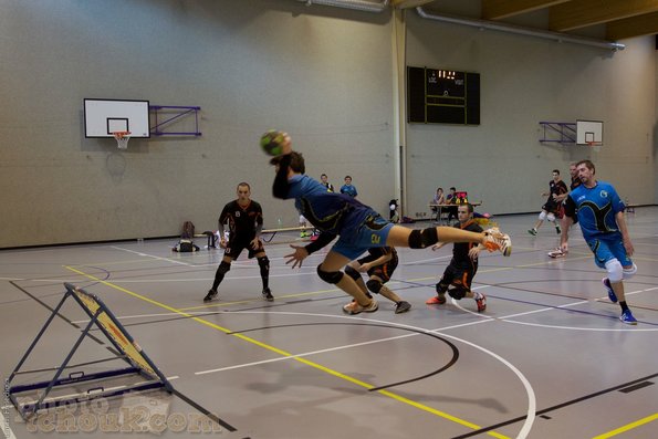 20131102LaChauxDeFondsLancySharks_LFrelechoux_0003