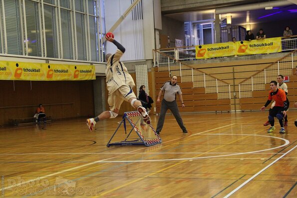 20131222_GenevaIndoors_Elite_RPedro_0016