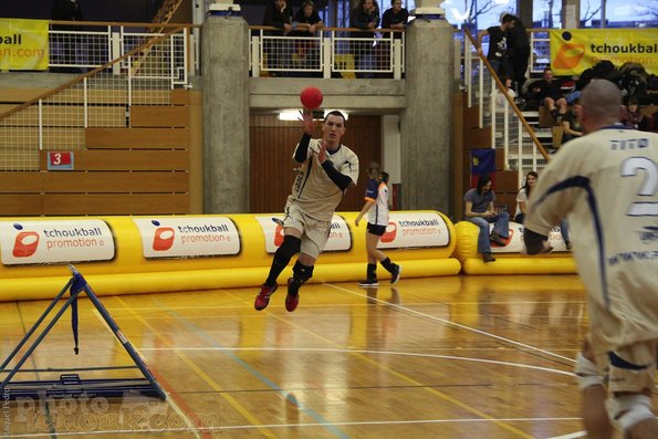 20131222_GenevaIndoors_Elite_RPedro_0017