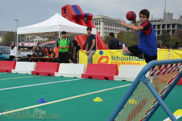 20130928_UrbanGeneva_StreetTchouk_M15_SBruhin_0008